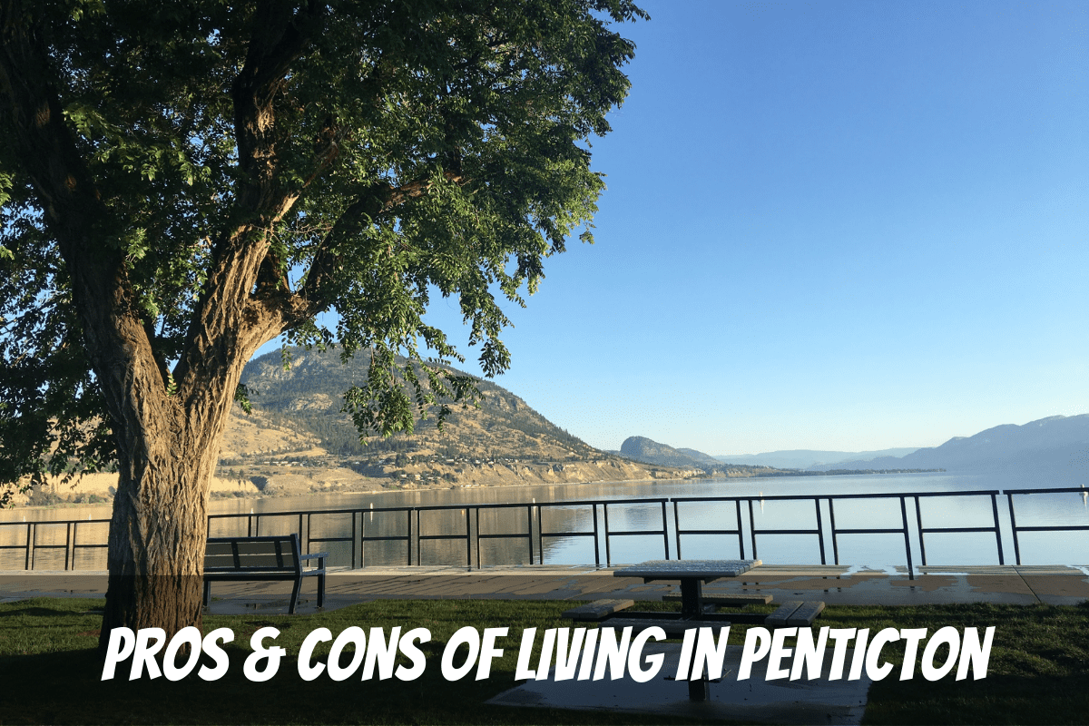 Le bord du lac Okanagan en été est l'un des avantages de vivre à Penticton Colombie-Britannique Canada