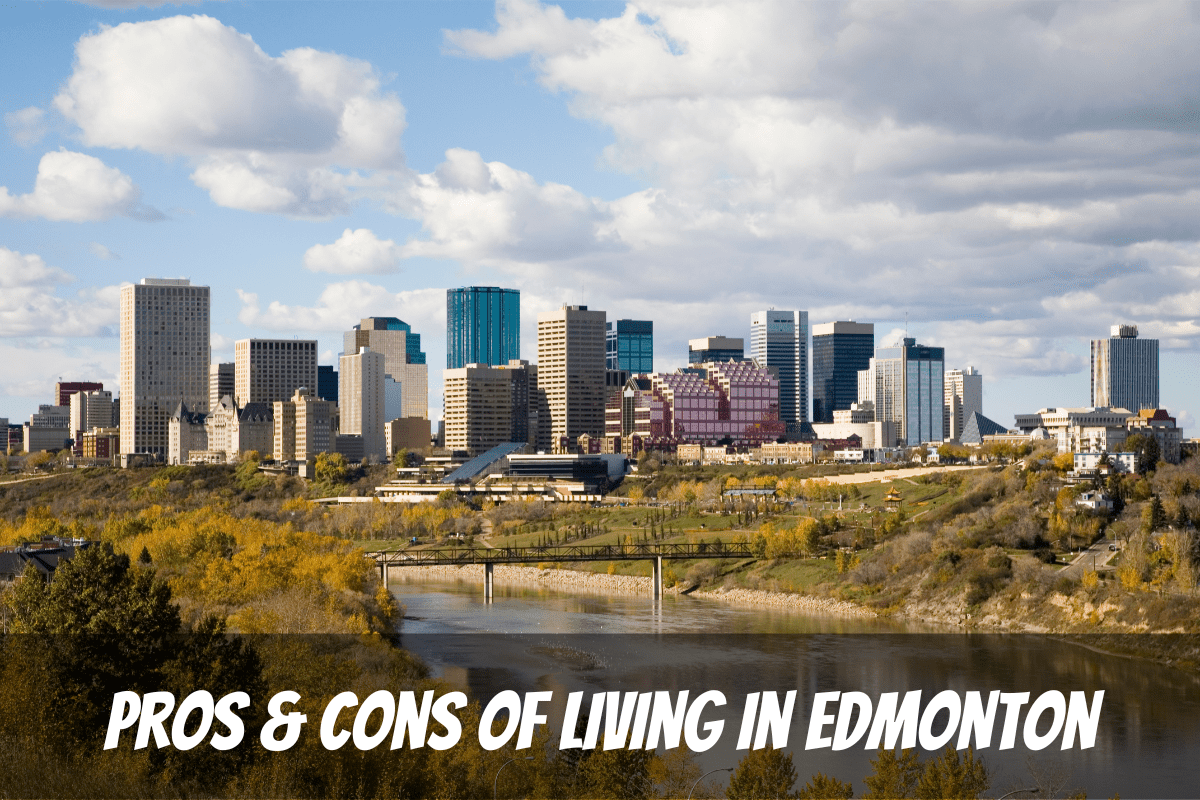 La hermosa vista del valle del río en otoño es una ventaja para vivir en Edmonton, Alberta, Canadá