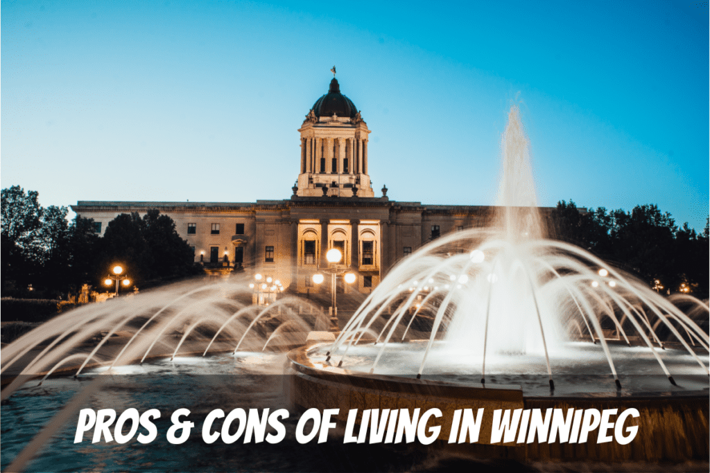 Le magnifique édifice législatif du Manitoba au coucher du soleil est un pro de la vie à Winnipeg Canada