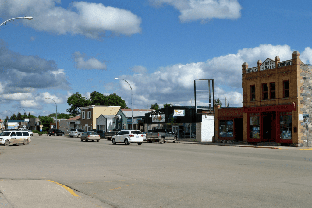 Hudson Bay Company Downtown Sunny Day Pros And Cons Of Living In Fort Qu'Appelle Saskatchewan Canada